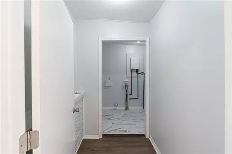 Entry Way - 1014 Smith Ave, Mobile, AL 36605 photo 1 of 1
