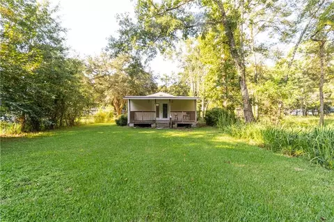 Exterior - 1014 Smith Ave, Mobile, AL 36605 photo 5 of 7
