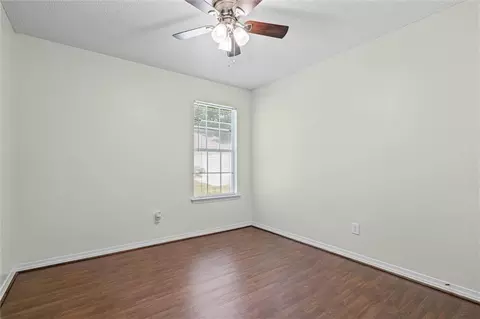 Bedroom - 6740 Barnes Dr E, Theodore, AL 36582 photo 2 of 2