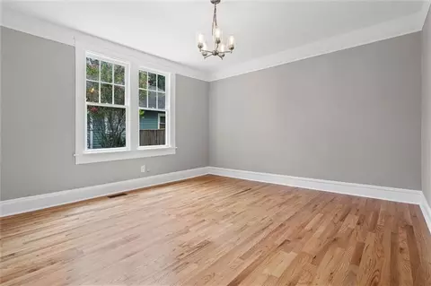 Living - 114 Macy Pl, Mobile, AL 36604 photo 3 of 7