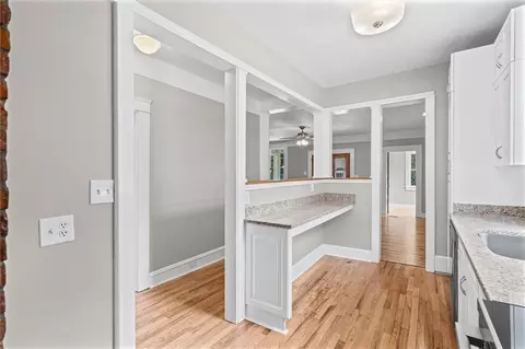 Entry Way - 114 Macy Pl, Mobile, AL 36604 photo 3 of 7
