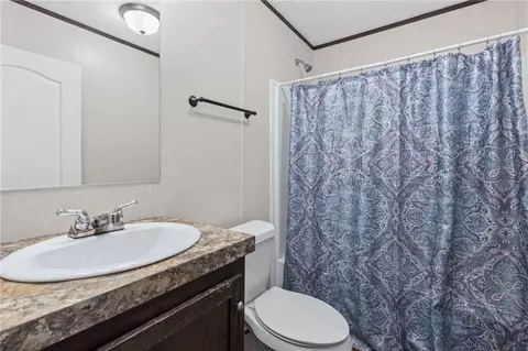 Bath - 6878 March Pointe Dr E, Theodore, AL 36582 photo 3 of 3