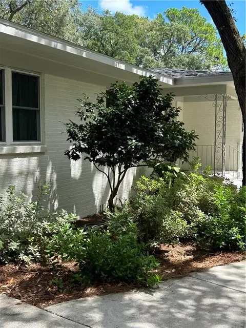 Exterior - 3858 Hillcrest Ln, Mobile, AL 36693 photo 13 of 18