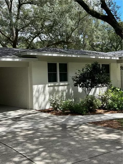 Exterior - 3858 Hillcrest Ln, Mobile, AL 36693 photo 12 of 18