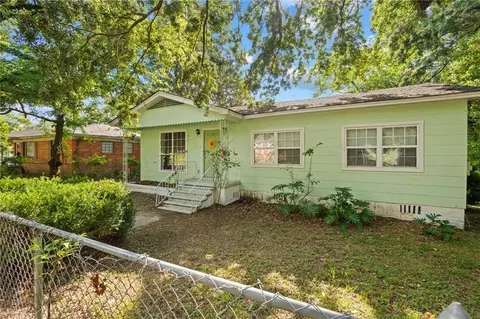 Exterior - 705 Stanton Rd, Mobile, AL 36617 photo 6 of 8