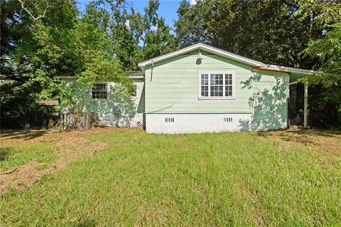 Exterior - 705 Stanton Rd, Mobile, AL 36617 photo 5 of 8