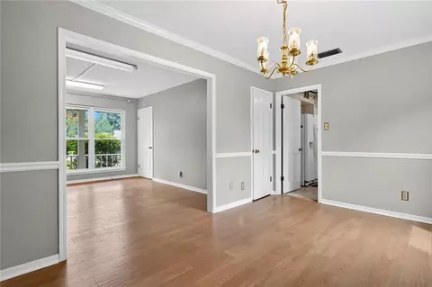 Living - 7461 Creekwood Dr, Mobile, AL 36695 photo 2 of 4