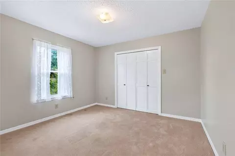 Bedroom - 7461 Creekwood Dr, Mobile, AL 36695 photo 2 of 5