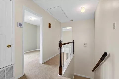 Entry Way - 7461 Creekwood Dr, Mobile, AL 36695 photo 3 of 3