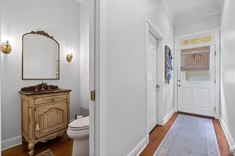 Entry Way - 241 Suffolk Rd, Mobile, AL 36608 photo 3 of 4