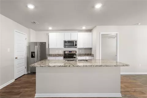 Kitchen - 24061 Citation Loop, Daphne, AL 36526 photo 1 of 2