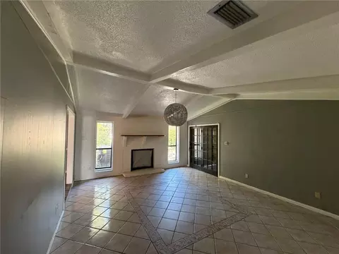 Living - 512 5th Ave, Chickasaw, AL 36611 photo 3 of 3