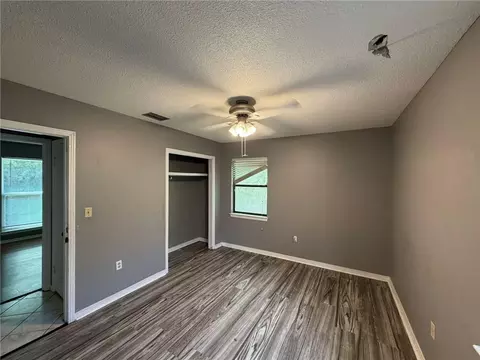 Bedroom - 512 5th Ave, Chickasaw, AL 36611 photo 4 of 4
