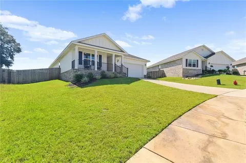 Exterior - 11476 Elemis Dr, Daphne, AL 36526 photo 3 of 12
