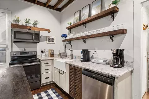 Kitchen - 603 St Michael St, Mobile, AL 36602 photo 3 of 4
