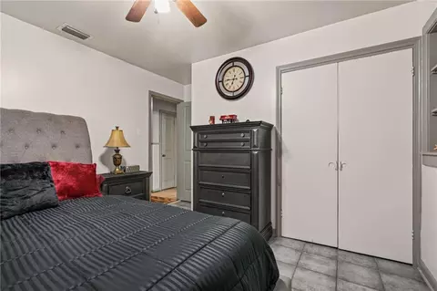 Bedroom - 1670 Peachtree Ln E, Mobile, AL 36618 photo 4 of 4