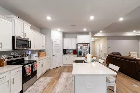 Kitchen - 10439 Heritance Rd, Mobile, AL 36608 photo 1 of 3