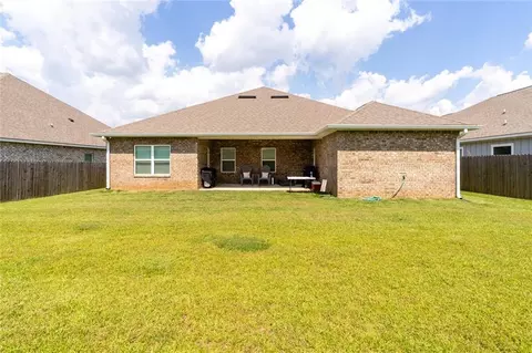 Exterior - 10439 Heritance Rd, Mobile, AL 36608 photo 4 of 11