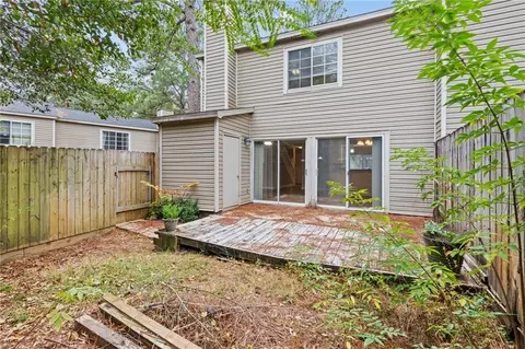 Exterior - 6701 Dickens Ferry Rd #40, Mobile, AL 36608 photo 4 of 8