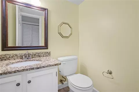 Bath - 6701 Dickens Ferry Rd #40, Mobile, AL 36608 photo 1 of 4