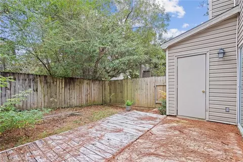 Exterior - 6701 Dickens Ferry Rd #40, Mobile, AL 36608 photo 6 of 8