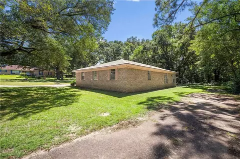 Exterior - 4316 David St, Mobile, AL 36609 photo 4 of 4