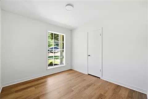 Bedroom - 3250 Maudelayne Dr E, Mobile, AL 36693 photo 1 of 8