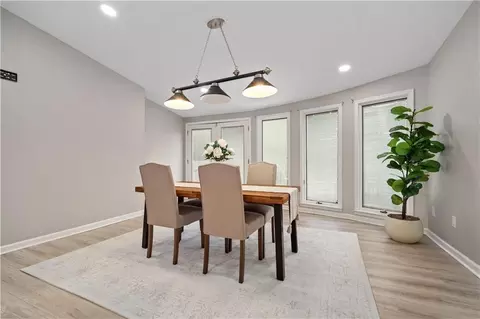 Dining - 424 Hounds Run W, Mobile, AL 36608 photo 2 of 2