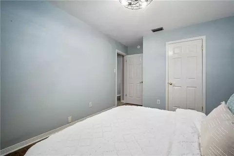 Bedroom - 424 Hounds Run W, Mobile, AL 36608 photo 2 of 4