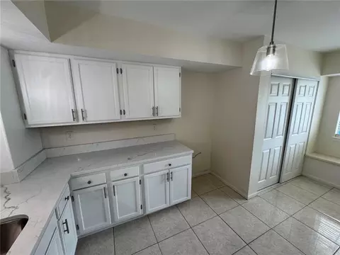 Kitchen - 6701 Dickens Ferry Rd #80, Mobile, AL 36608 photo 3 of 7