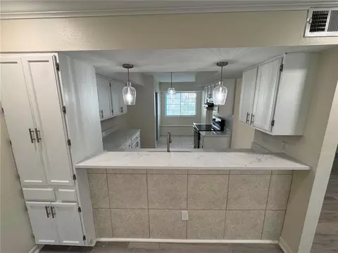 Kitchen - 6701 Dickens Ferry Rd #80, Mobile, AL 36608 photo 1 of 7