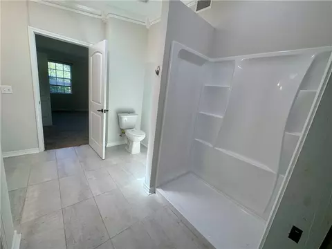 Bath - 4599 Clarendon Dr, Mobile, AL 36619 photo 5 of 6