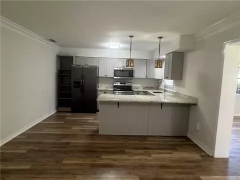 Kitchen - 4599 Clarendon Dr, Mobile, AL 36619 photo 2 of 2