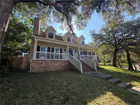 Exterior - 3412 Peyton Ct, Mobile, AL 36695 photo 2 of 5