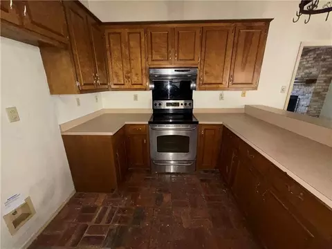 Kitchen - 3412 Peyton Ct, Mobile, AL 36695 photo 1 of 2