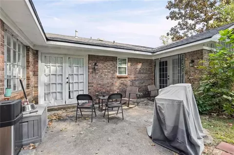 Exterior - 2270 Christopher Dr E, Mobile, AL 36609 photo 4 of 6