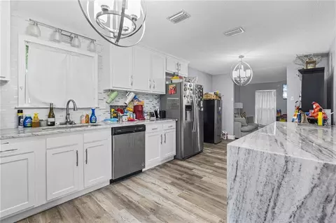Kitchen - 2270 Christopher Dr E, Mobile, AL 36609 photo 3 of 4