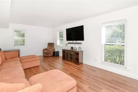 Living - 3412 Emelye Dr, Mobile, AL 36693 photo 2 of 2