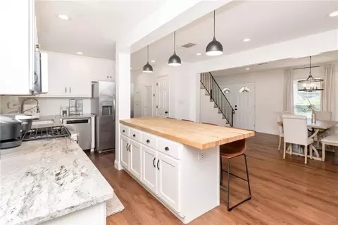 Kitchen - 3412 Emelye Dr, Mobile, AL 36693 photo 5 of 7