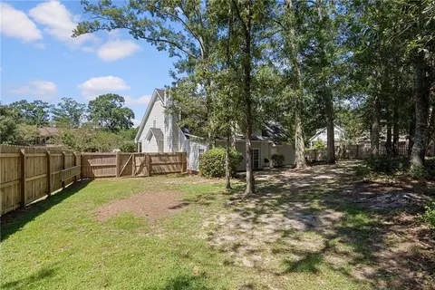 Exterior - 1313 Carson Rd E, Mobile, AL 36695 photo 10 of 10