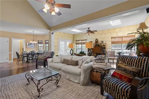 Living - 1313 Carson Rd E, Mobile, AL 36695 photo 2 of 3