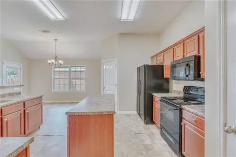 Kitchen - 8825 Spring Grv N, Mobile, AL 36695 photo 4 of 4