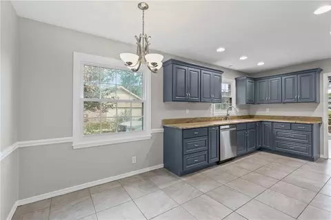 Kitchen - 6404 Willow Brook Run E, Mobile, AL 36608 photo 1 of 3