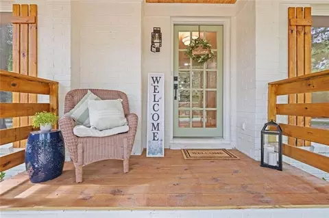 Exterior - 4312 Michael Blvd, Mobile, AL 36609 photo 4 of 8