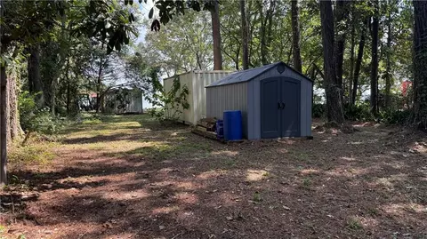 Exterior - 3973 Bay Front Rd, Mobile, AL 36605 photo 3 of 4