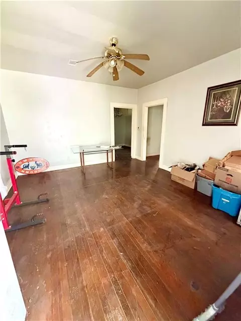 Living - 607 Dexter Ave, Mobile, AL 36604 photo 1 of 1