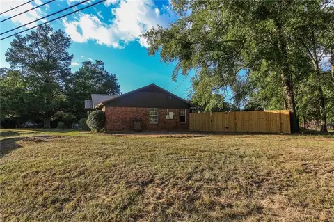 Exterior - 6262 Howells Ferry Rd, Mobile, AL 36618 photo 4 of 6