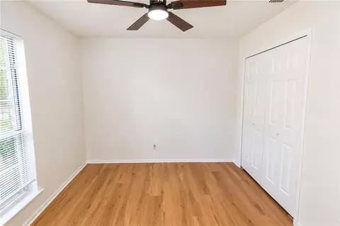 Bedroom - 6262 Howells Ferry Rd, Mobile, AL 36618 photo 1 of 5