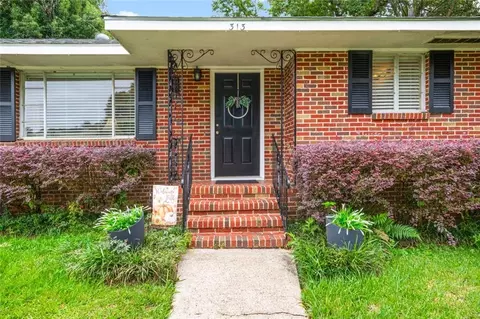 Exterior - 313 Thornhill Cir, Mobile, AL 36606 photo 1 of 5