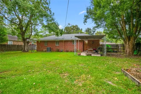 Exterior - 313 Thornhill Cir, Mobile, AL 36606 photo 5 of 5